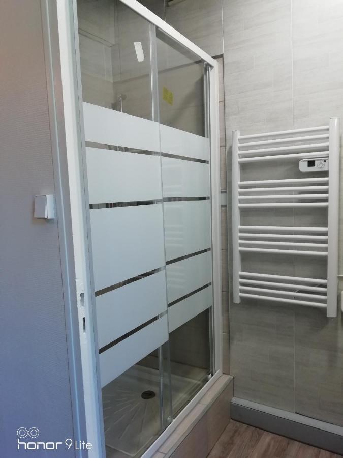 Centre Troyes Avec Vue Sur Parc, Simplicite D'Acces, Charme Et Confort Garanti מראה חיצוני תמונה